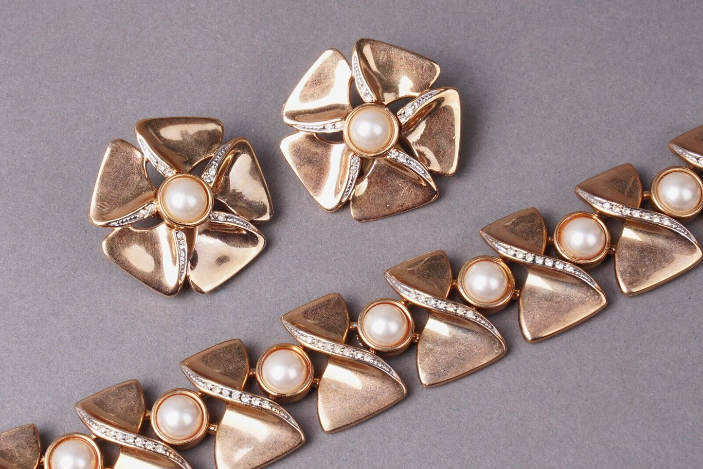Craft Vintage Gold Tone Demi Pave Rhinestone Faux Pearl Choker Necklace Earrings