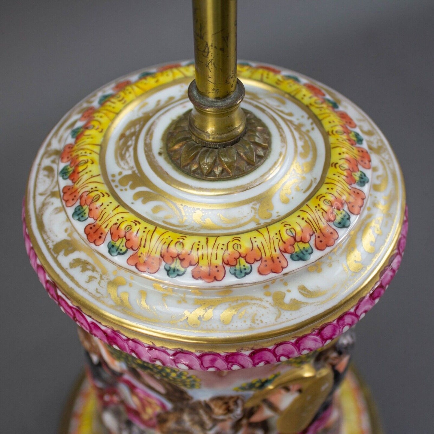 Capodimonte Porcelain Decorated Relief Warriors In Battle Lamp With Bronze Base