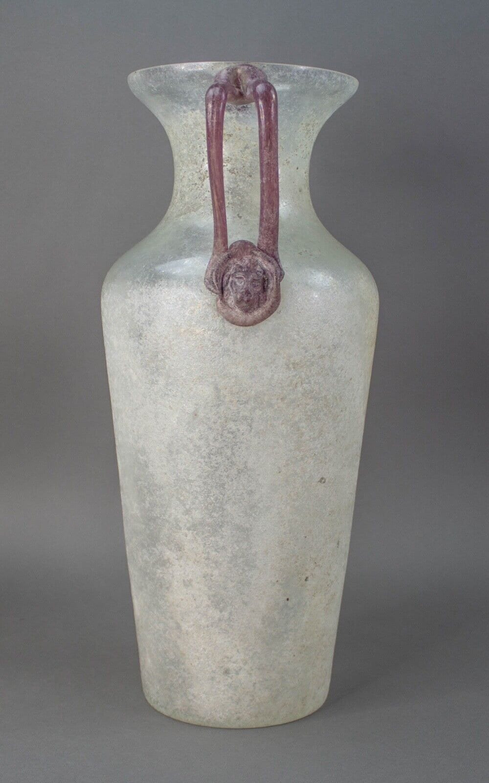 Monumental Signed Murano Scavo Amphora Art Glass Vase Lion Head Handles 18 5/8"