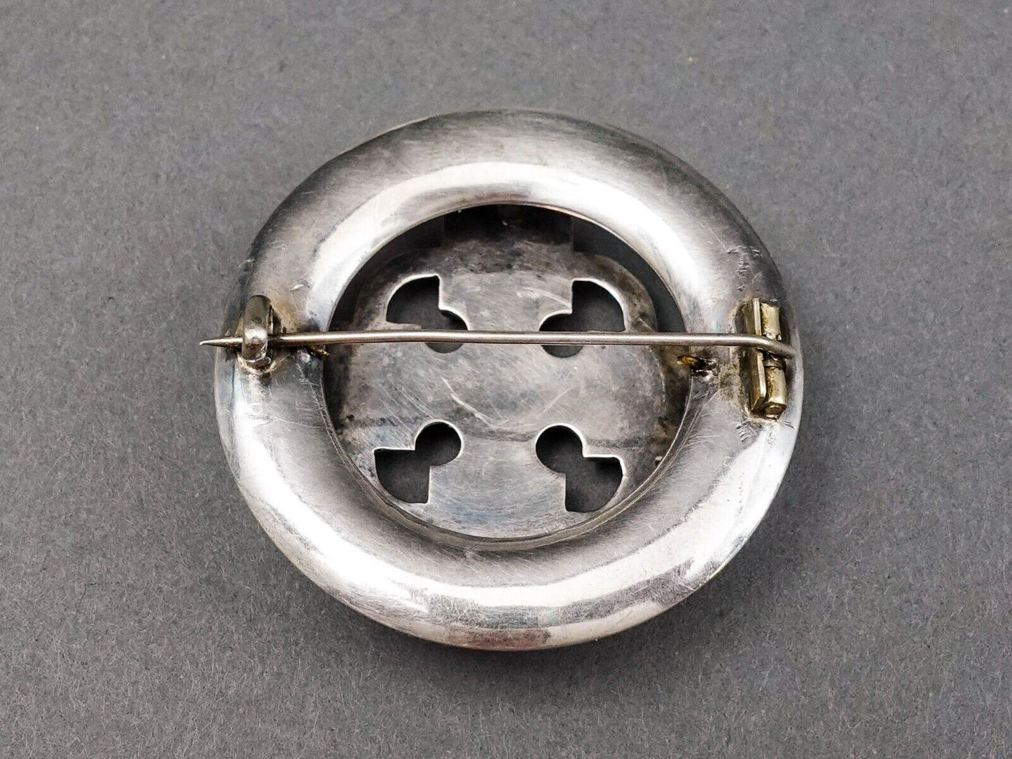 Scottish Victorian Antique Sterling Blue Lace Agate St.Andrews Cross Brooch Pin