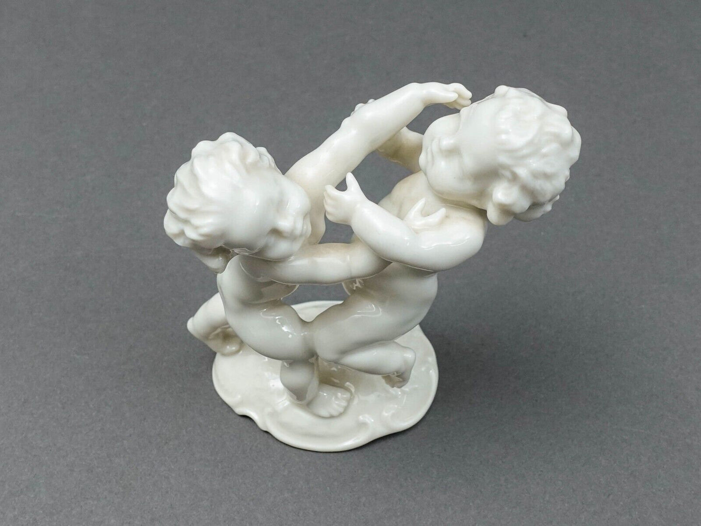 Lorenz Hutschenreuther Germany Karl Tutter 1508/W Porcelain Cherubs Figurine
