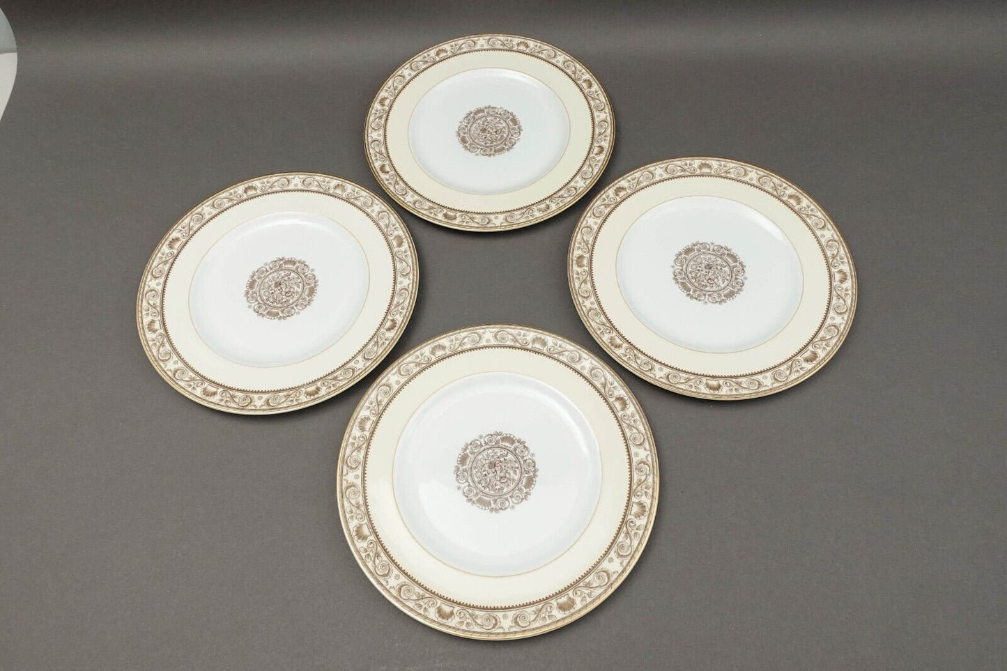 Wedgwood England Runnymede Cream Bone China 10 1/2" Dinner Plate Set Of 4