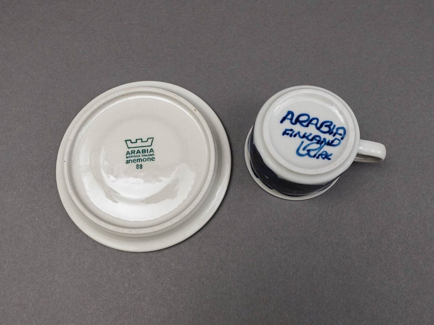 Arabia Finland Ulla Procope Anemone Demitasse Espresso Cup & Saucer Set Of 2