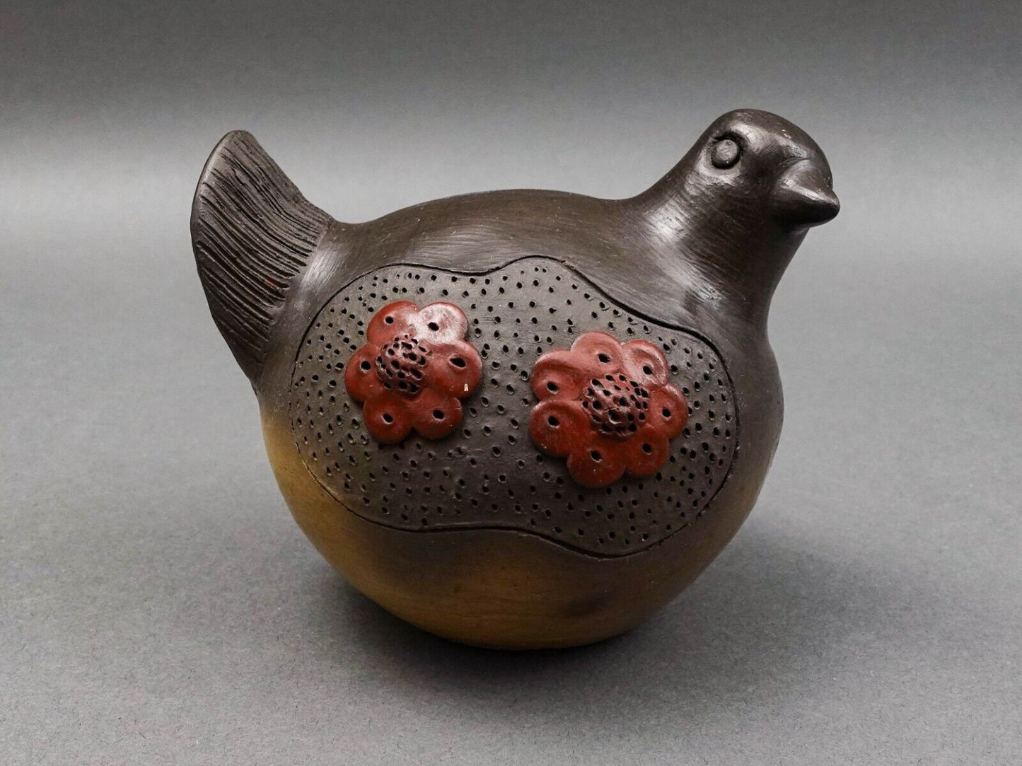 Graciela Quintana Signed Paraguayan Handmade Brown Quail Over All Art Pottery