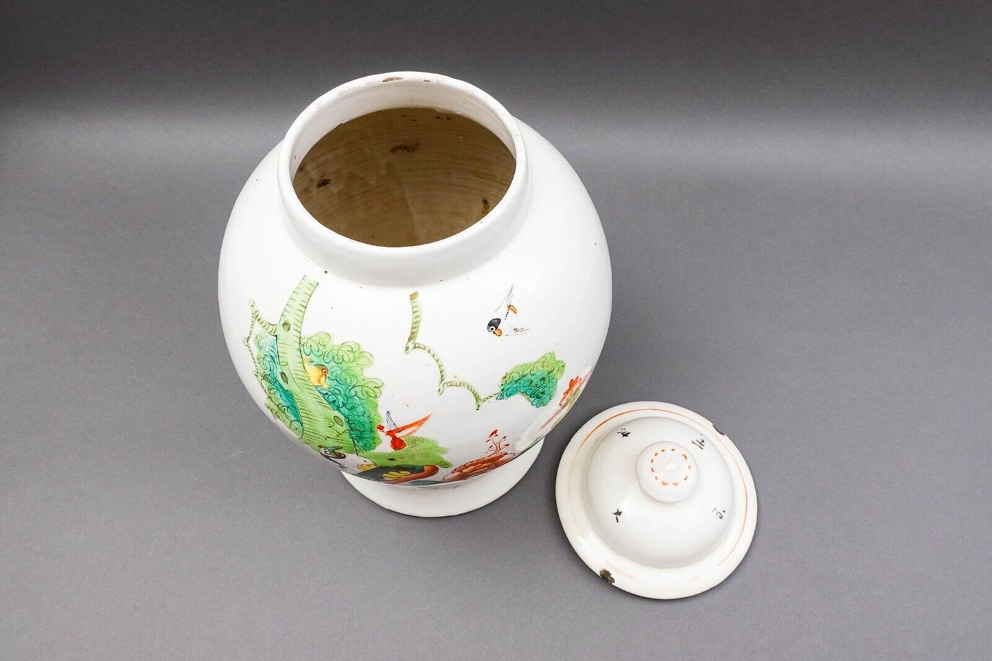 Chinese Porcelain Famille Rose Peacock Large 16 1/2" Lidded Ginger Jar (Read)