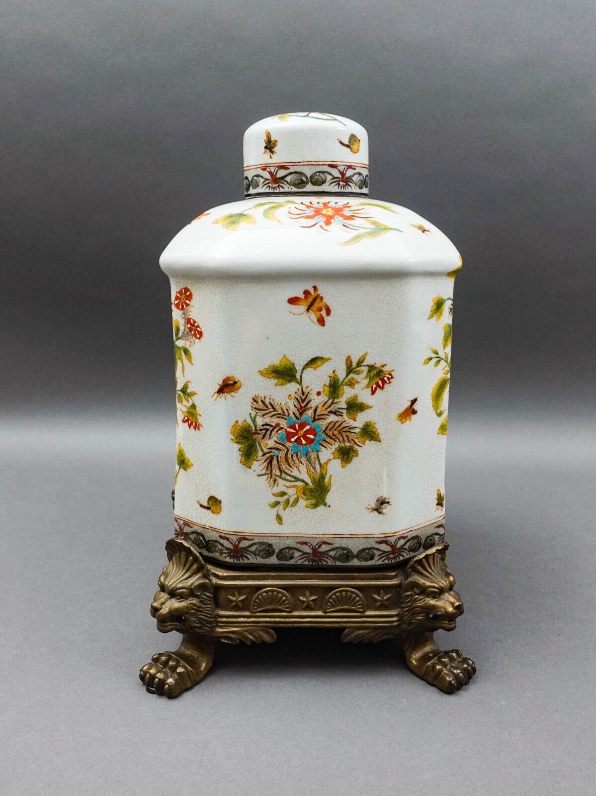 Wong Lee Chinoiserie Floral Bird Bronze Ormolu Porcelain Lidded GingerJar