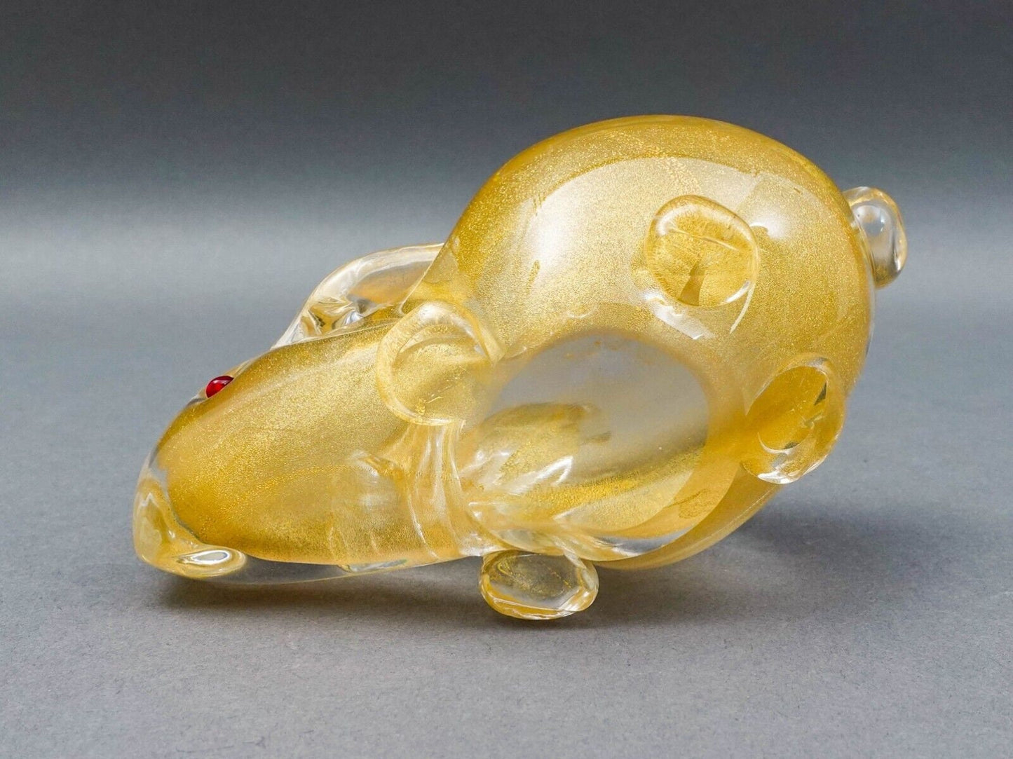 Vintage Murano Italy Gold Flecks Art Glass Bunny Rabbit Figurine With Red Eyes