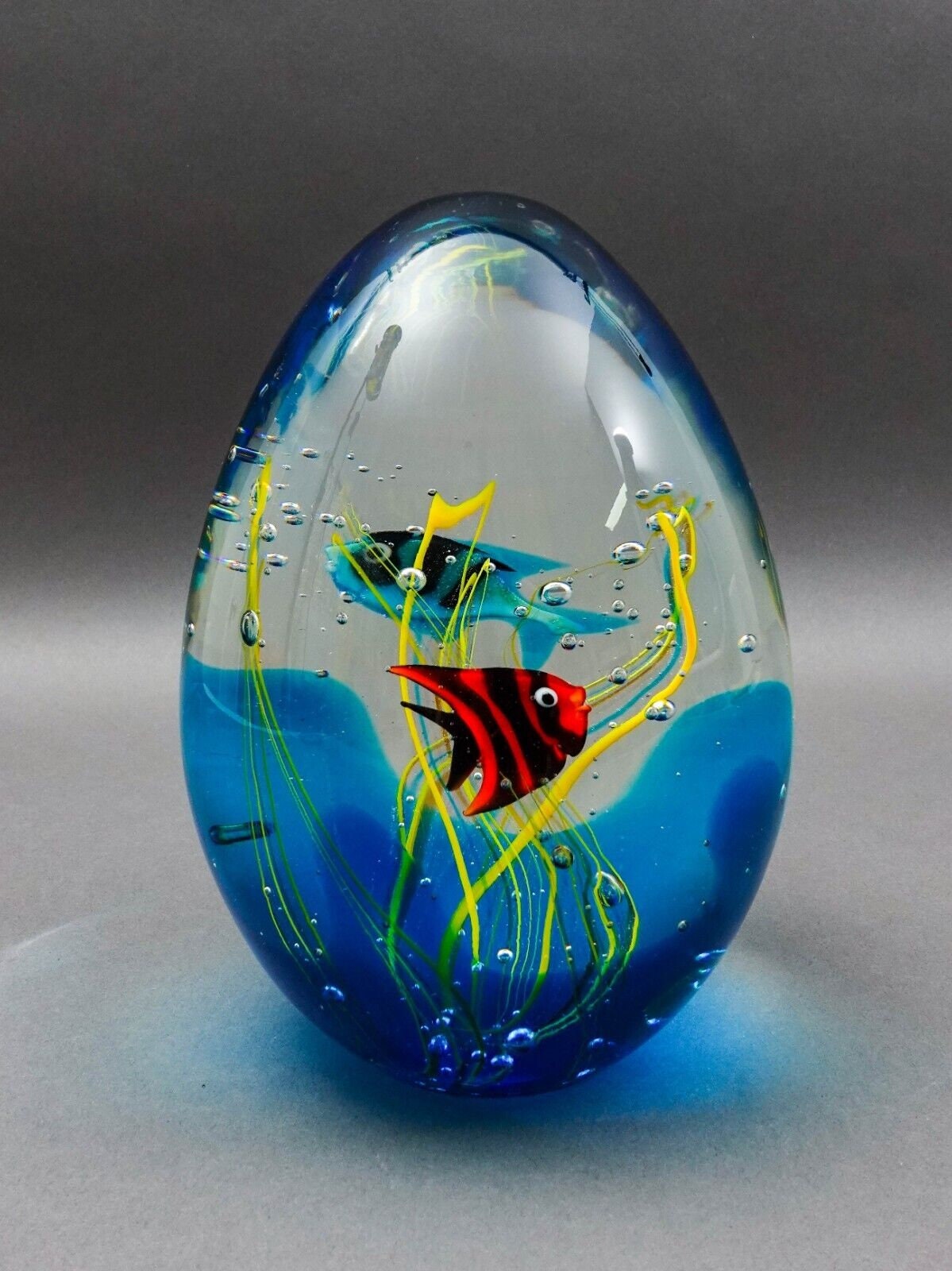 Elio Raffaeli Oggetti Murano Large Art Glass Fish Aquarium Egg Shaped Sculpture