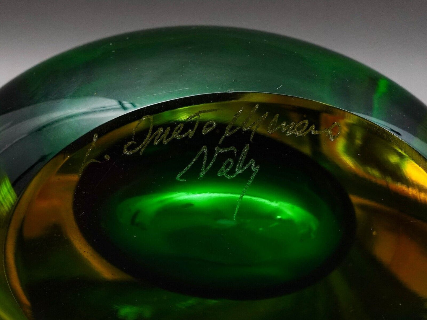 Luigi Onesto Italian Oggetti Murano Sommerso Art Glass Tear Drop Vase 9 5/8"
