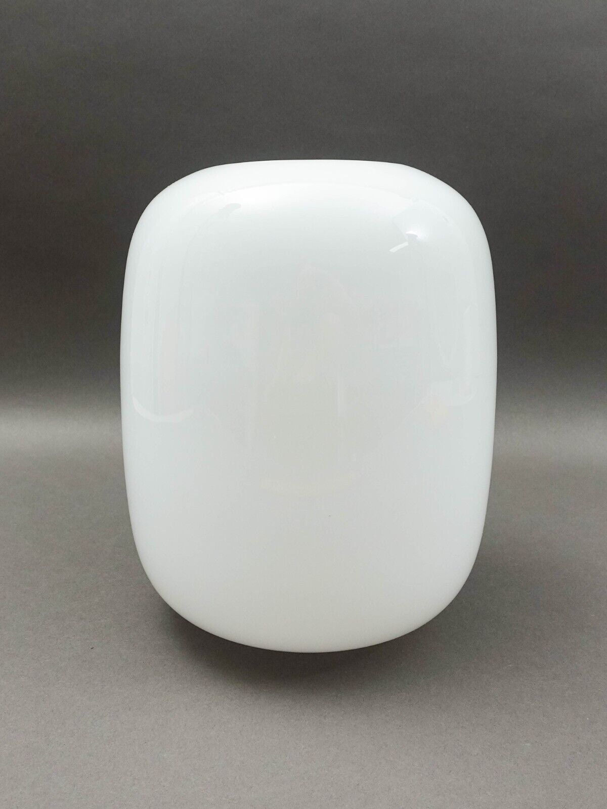 Iittala Finland Timo Sarpaneva Signed MCM Jurmo White Art Glass Vase (Read)