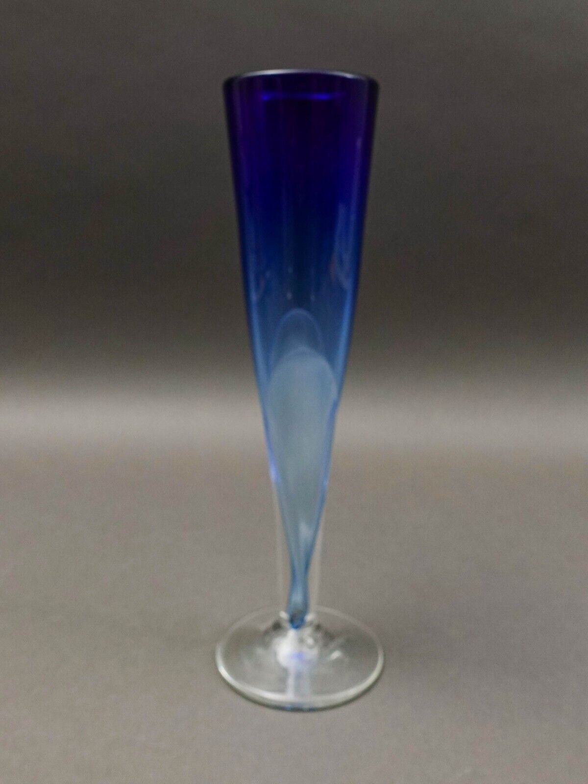 Vintage Signed 1987 Blue Hand Blown Art Glass Fluted Bud Vase 10 3/8"