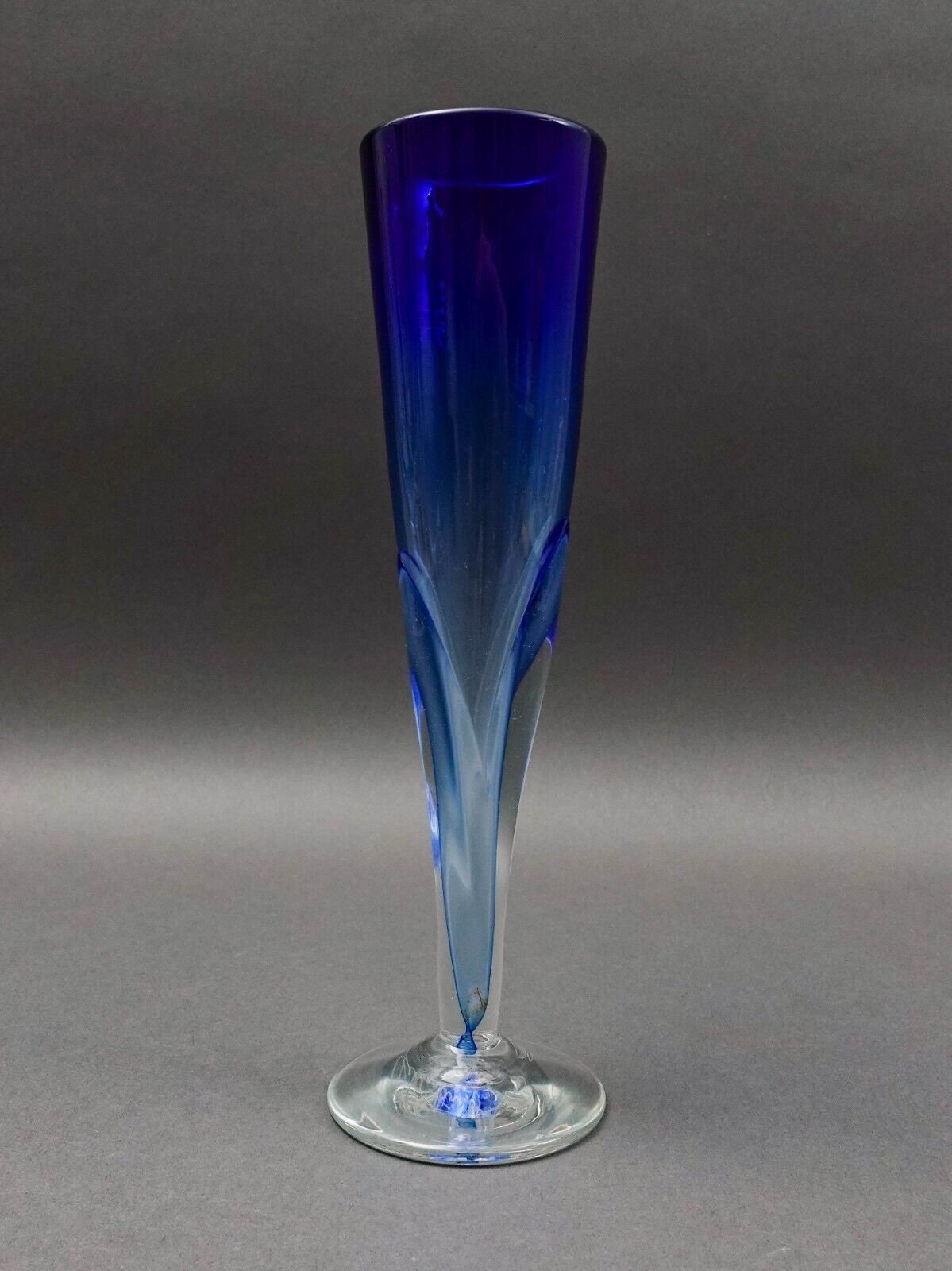 Vintage Signed 1987 Blue Hand Blown Art Glass Fluted Bud Vase 10 3/8"