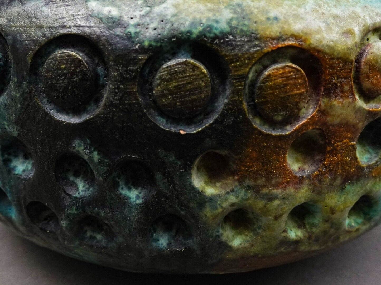 Alvino Bagni Italy For Raymor Sea Garden Mid Century Modern Art Pottery Vase 8"