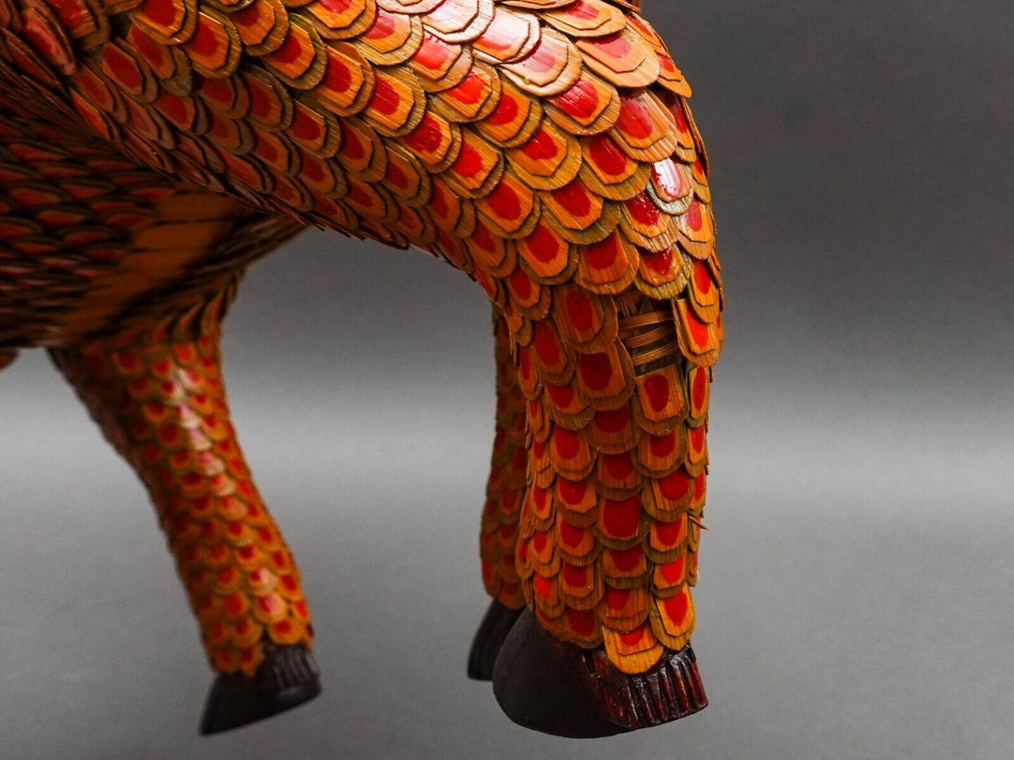 Shanghai Handicrafts Vintage Lacquer Wicker Bamboo Longma Dragon Basket (Read)