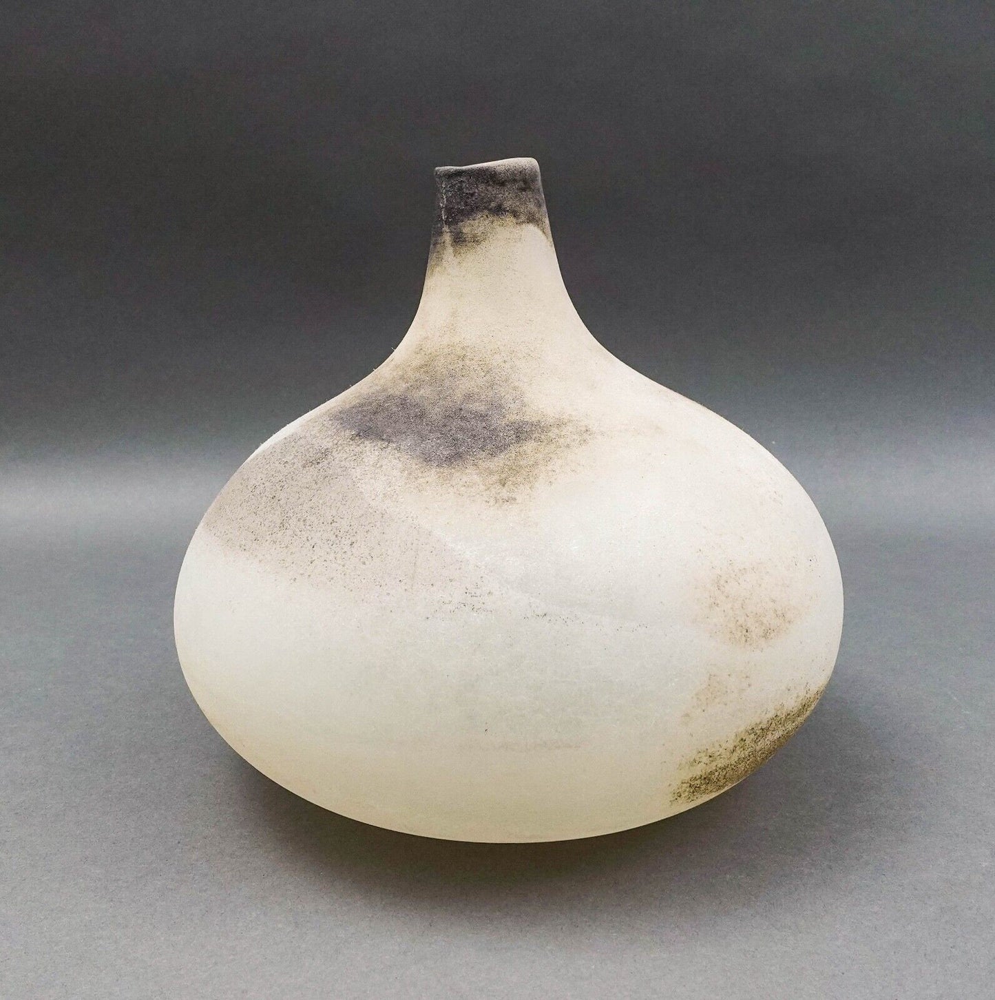 Gino Cenedese Murano Italian Vintage Mid Century Scavo Art Glass Vase 7 3/4"