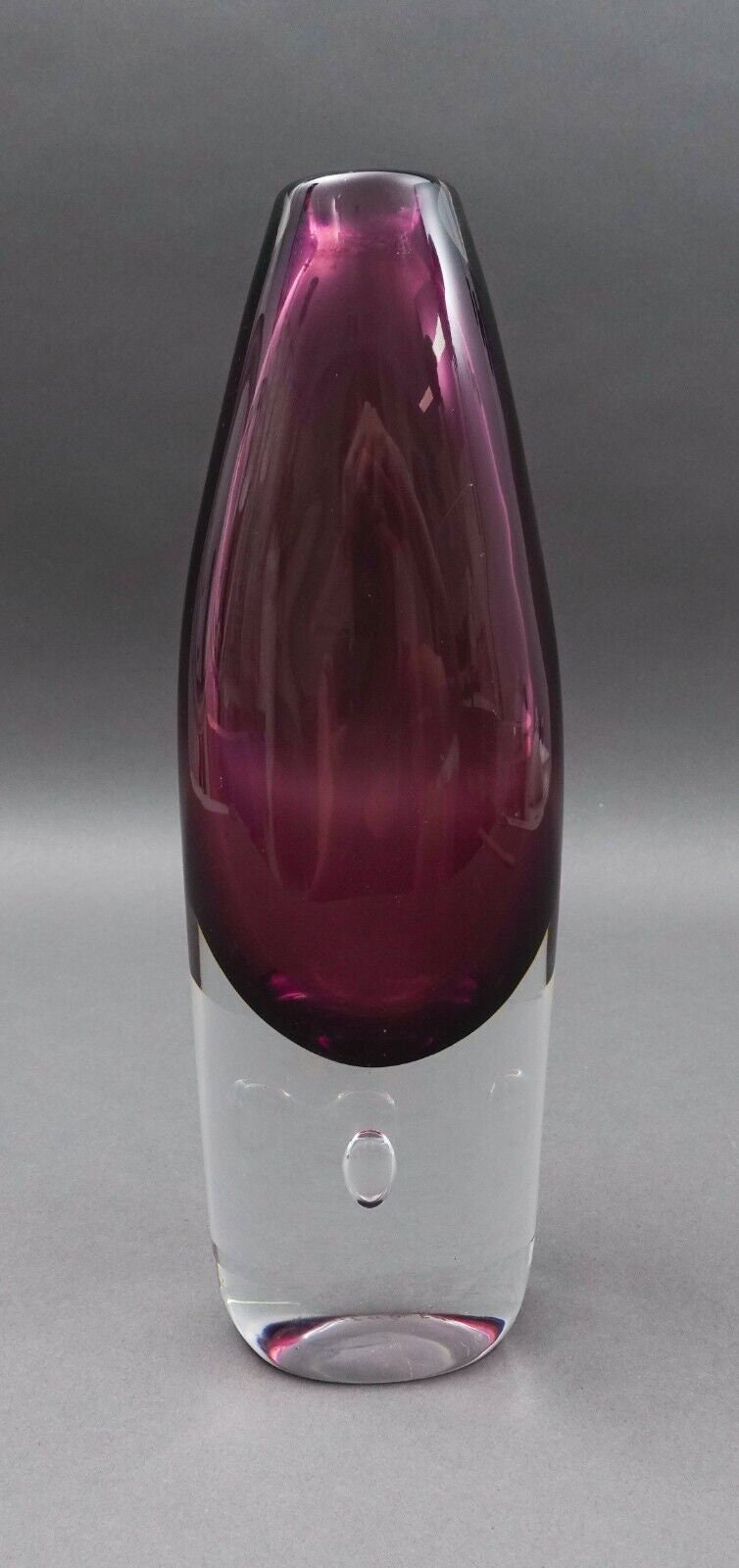 Afors Sweden GH211 Ernest Gordon Signed Purple Amethyst Art Glass Vase (Read)
