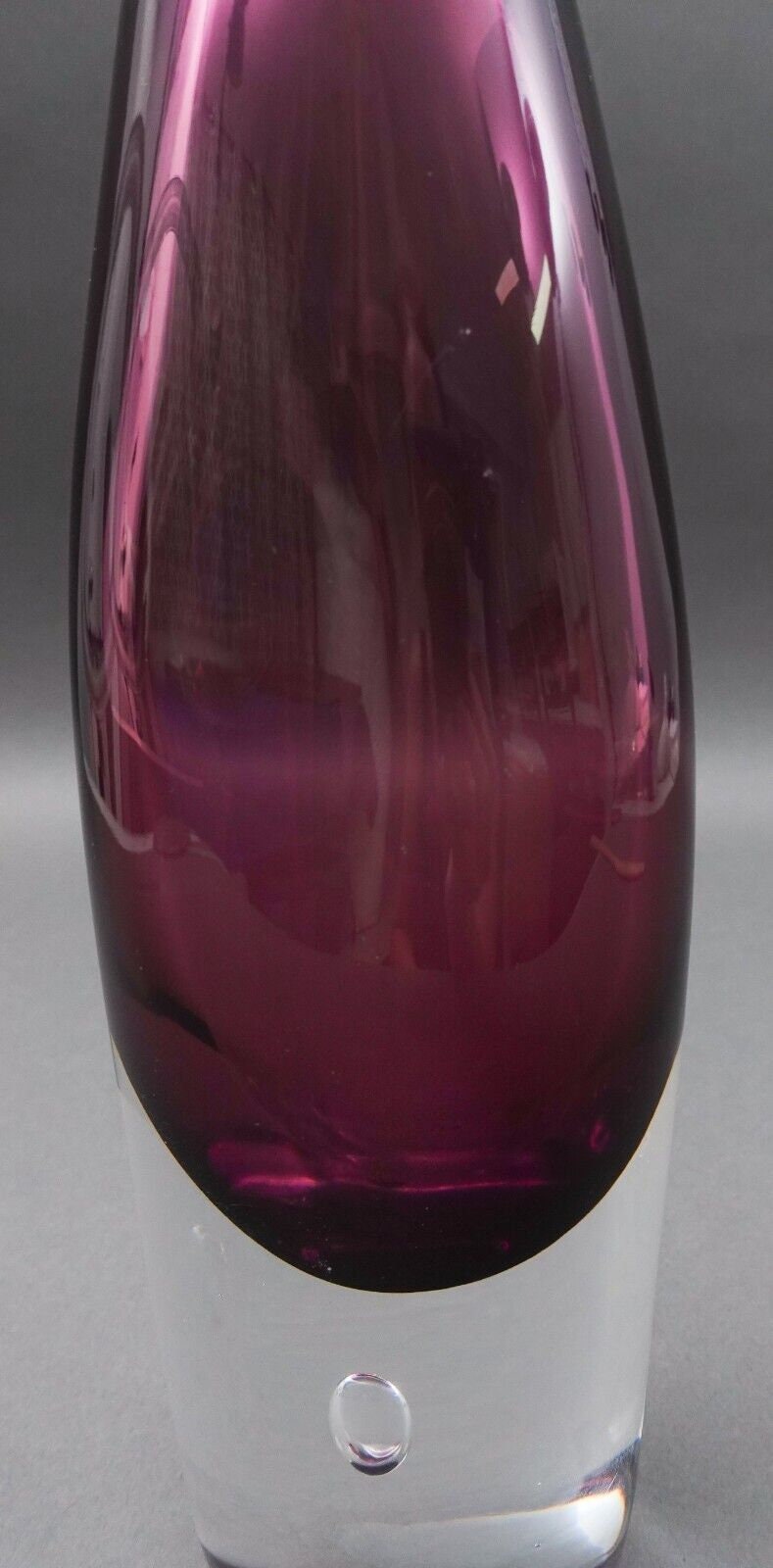 Afors Sweden GH211 Ernest Gordon Signed Purple Amethyst Art Glass Vase (Read)