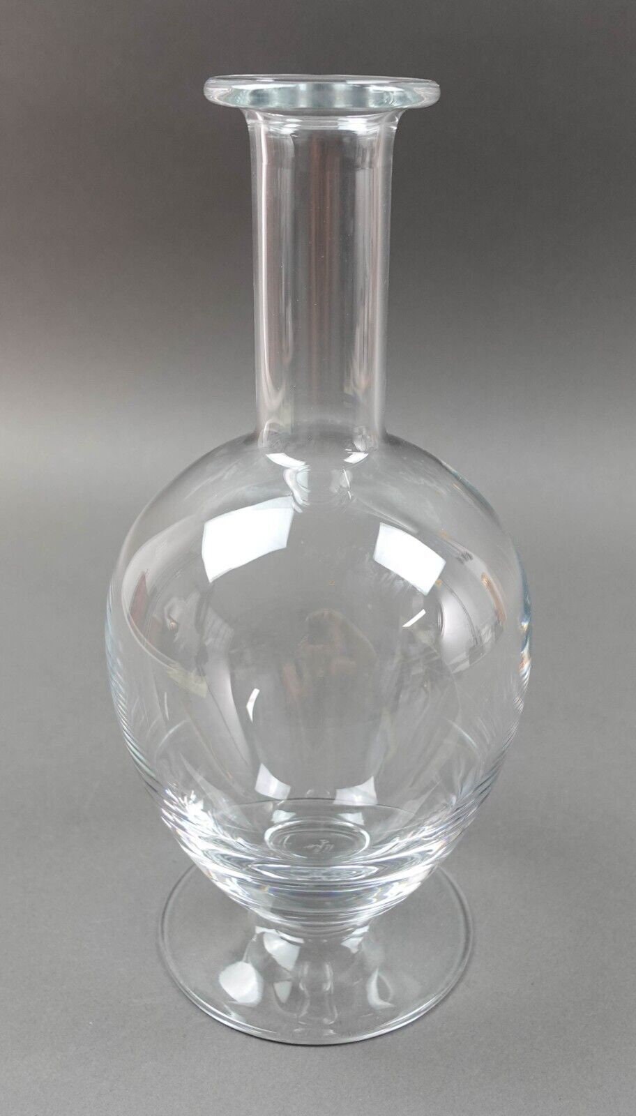 Faberge Crystal France Franklin Mint 1988 Snow Doves Wine Decanter (No Stopper)
