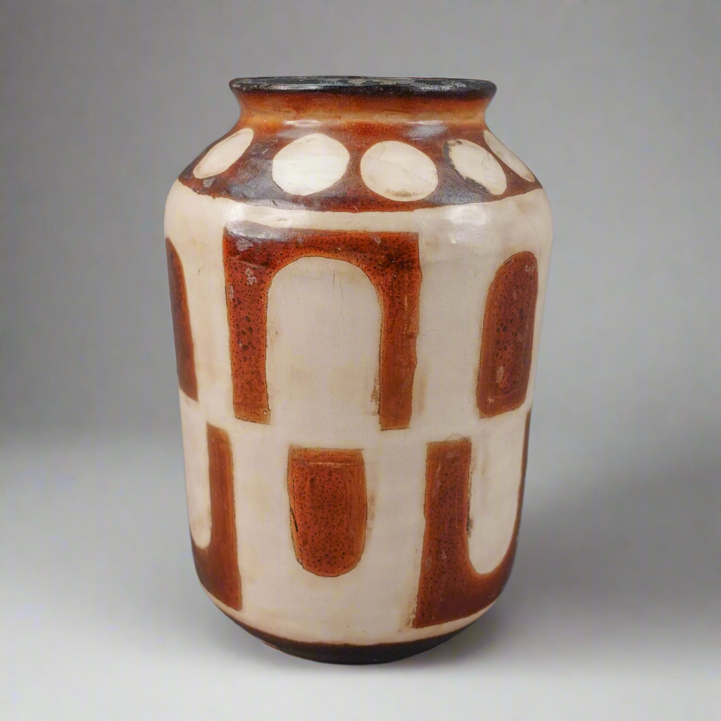 Tavara Chulucanas Signed Handmade Peruvian Mid Century Art Pottery Vase 6"