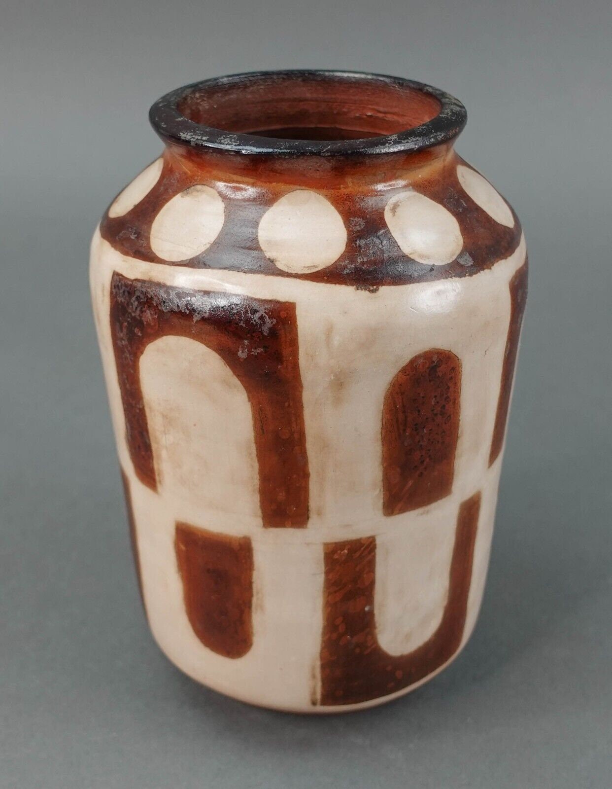 Tavara Chulucanas Signed Handmade Peruvian Mid Century Art Pottery Vase 6"