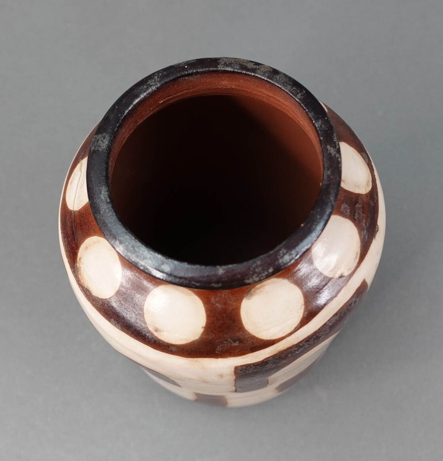 Tavara Chulucanas Signed Handmade Peruvian Mid Century Art Pottery Vase 6"