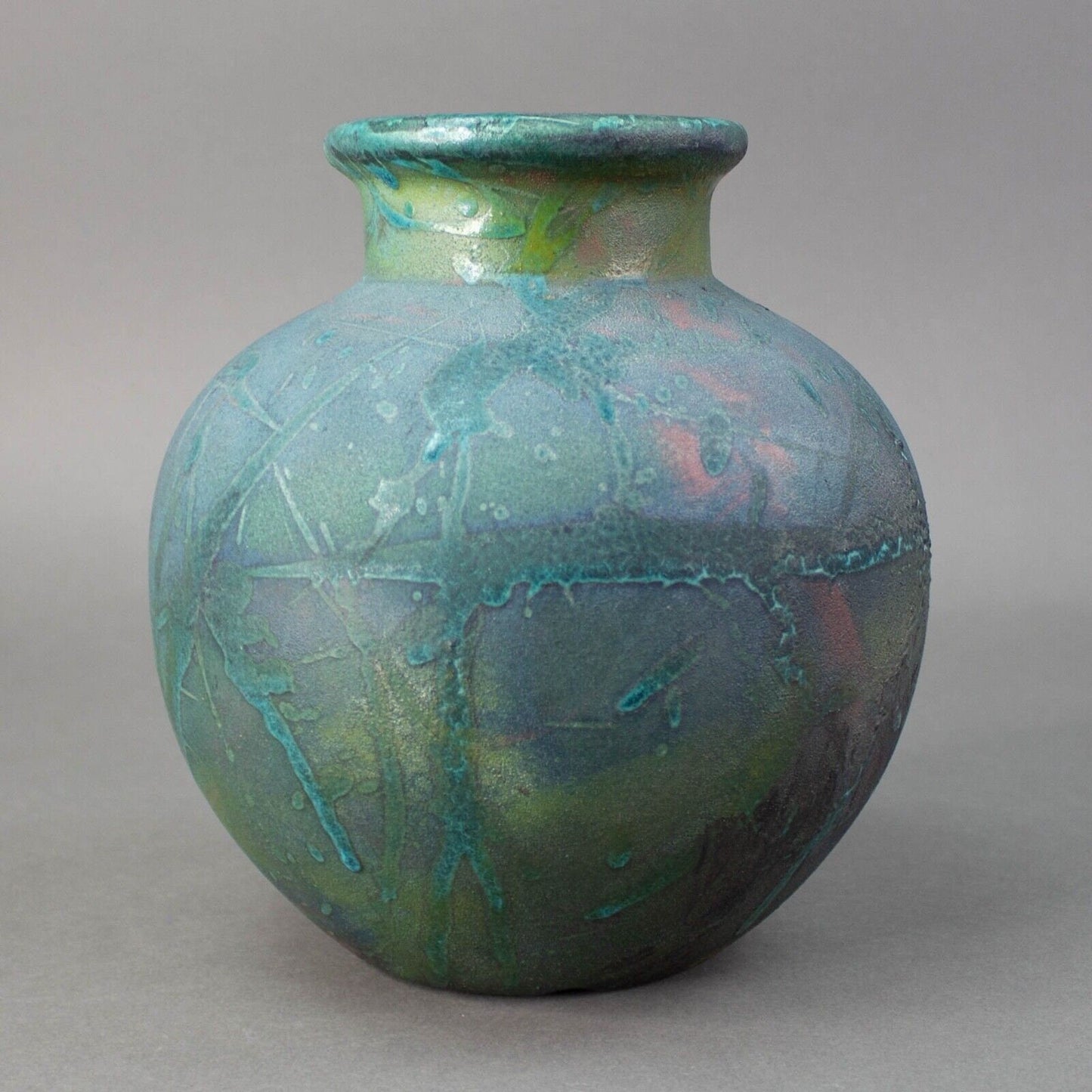 William K Turner Signed Raku Studio Art Pottery Vase 7 7/8"