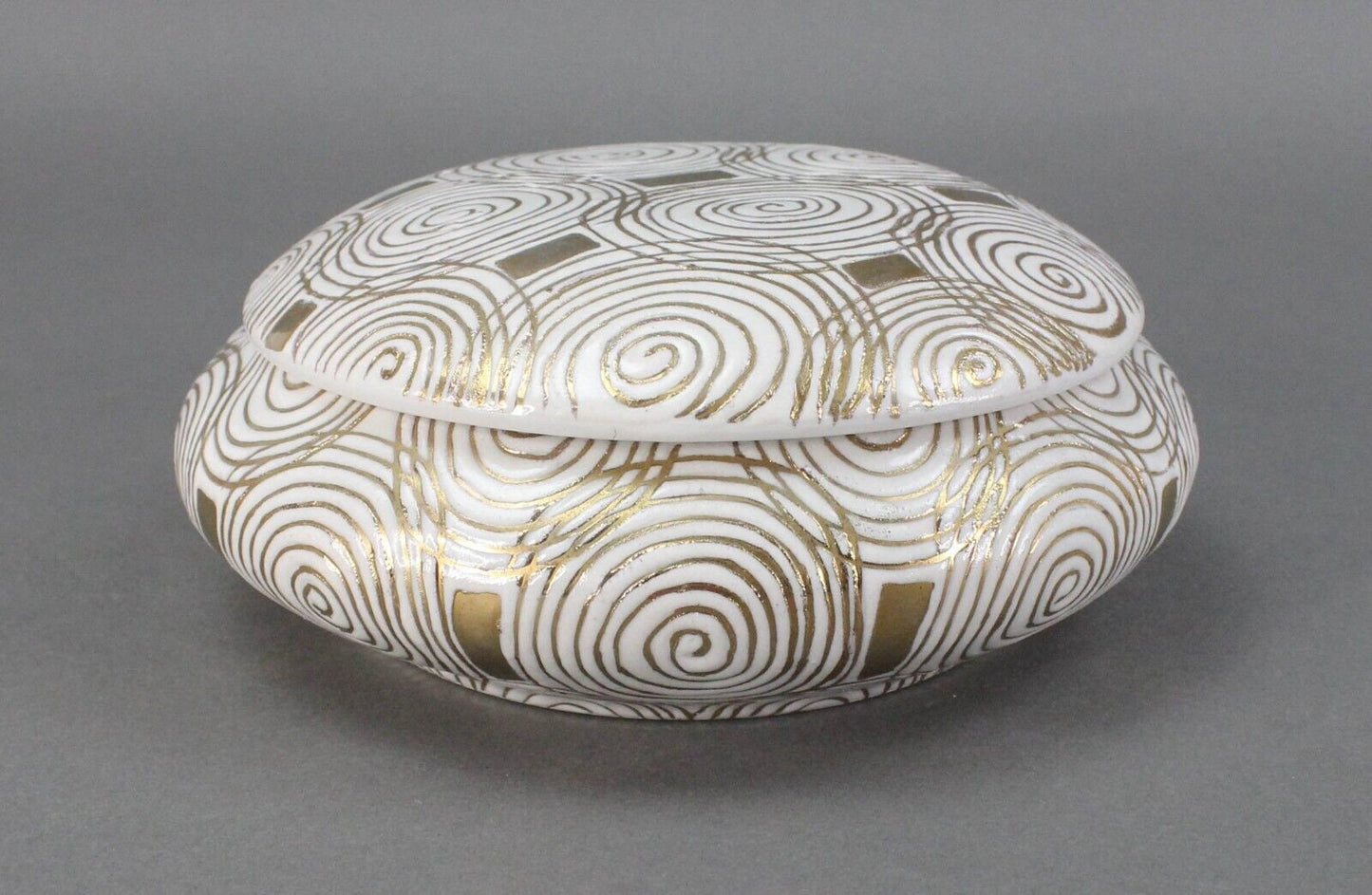 Jay Spectre For Silvestri Art Deco Inspired Porcelain Lidded Trinket Box 1991
