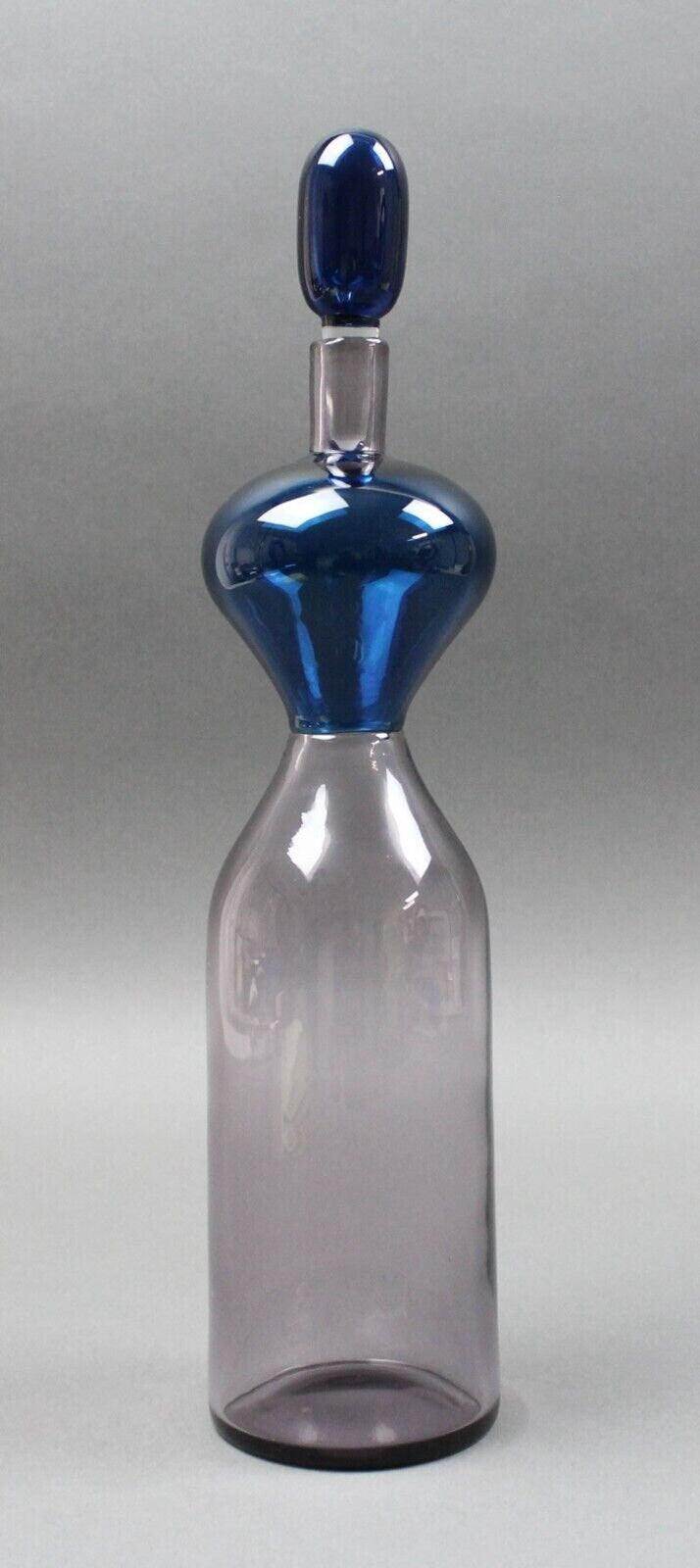 Gio Ponti Venini Signed Murano Glass Bottle With Stopper