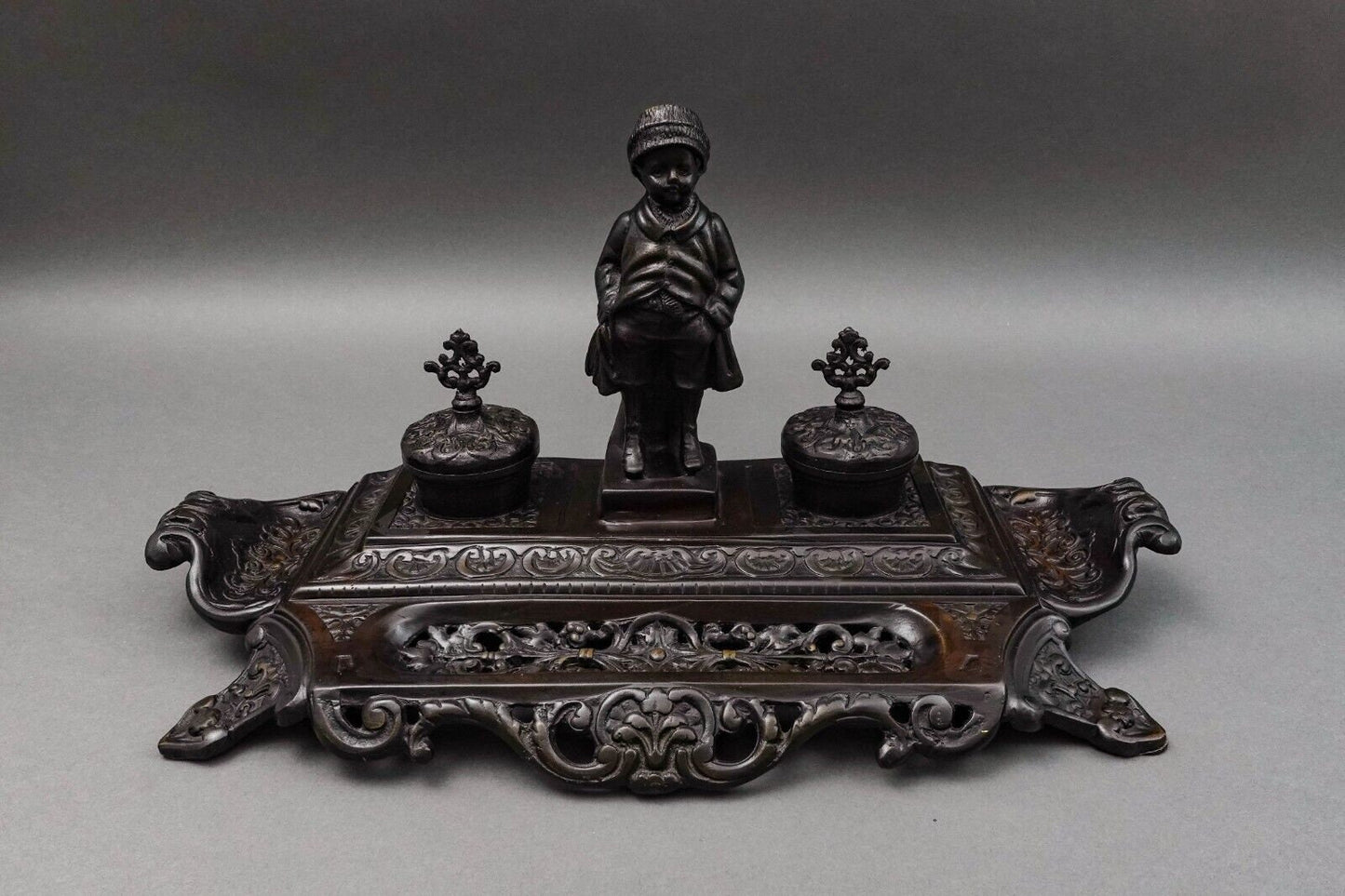 Maitland Smith Vintage Ornate Heavy Cast Bronze Desk Double Ink Well With Child