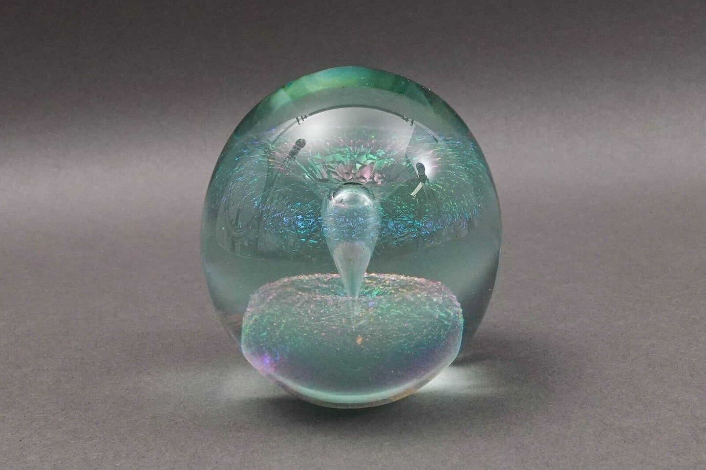 Robert Eickholt 1998 Iridescent Rainbow Dichroic Fountain Art Glass Paperweight