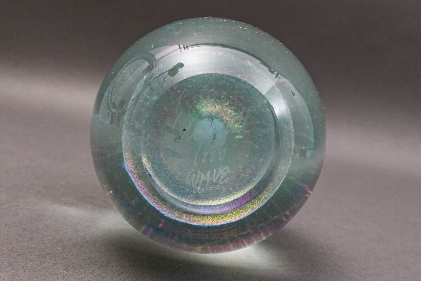 Robert Eickholt 1998 Iridescent Rainbow Dichroic Fountain Art Glass Paperweight