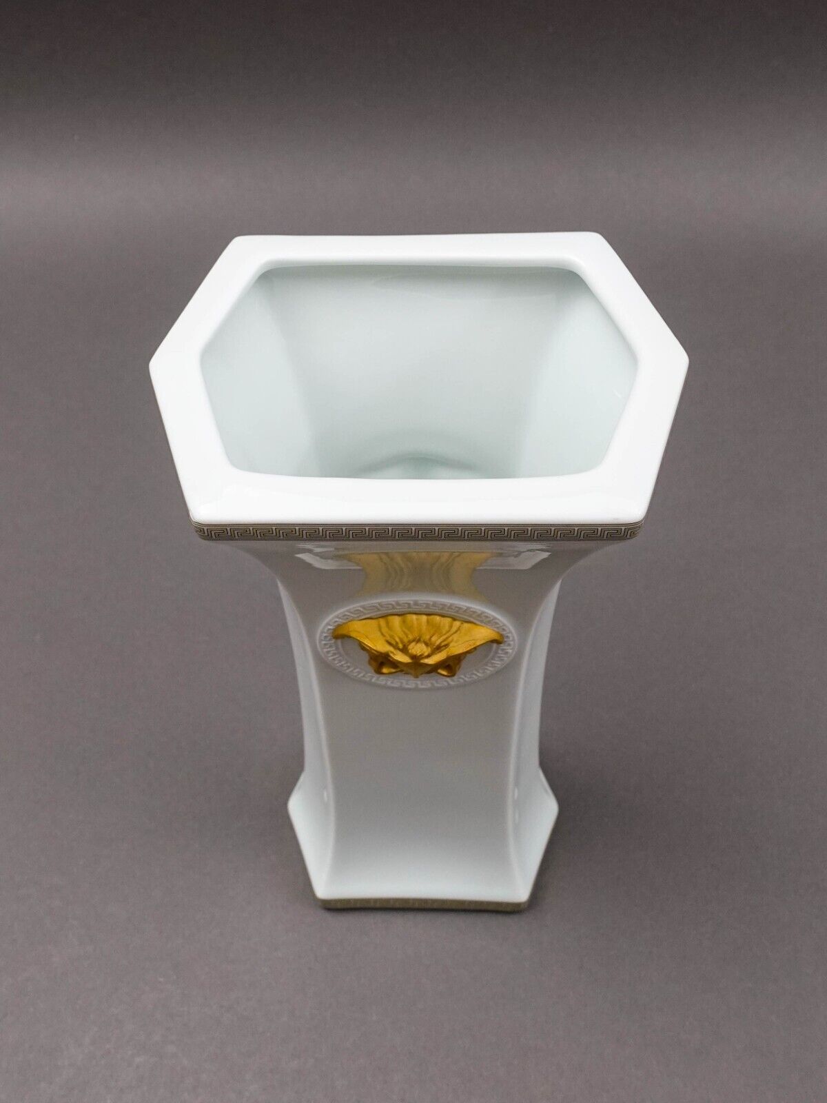 Versace Rosenthal Gorgona Medusa White Greek Key Porcelain Vase 10" New In Box