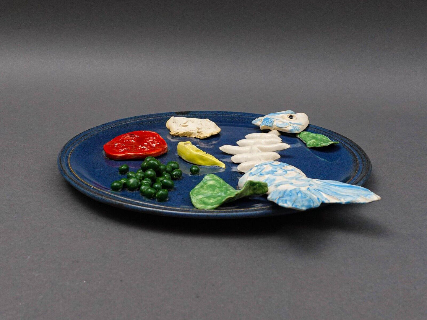 Sue Mattox Vintage Handmade Painted Studio Art Pottery Fish Food Sculpture Plate