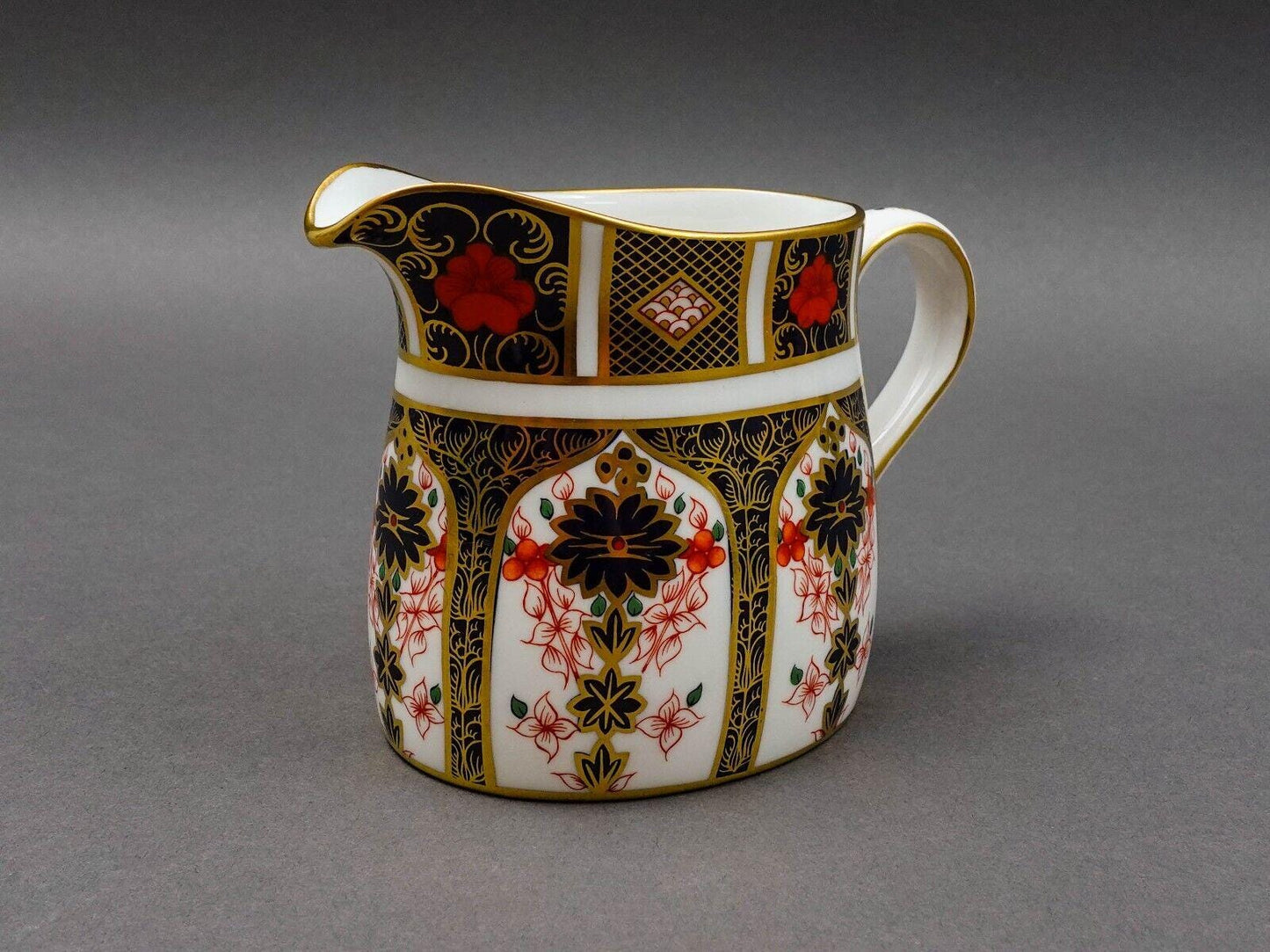 Royal Crown Derby England Old Imari 1128 Bone China Creamer Milk Jug