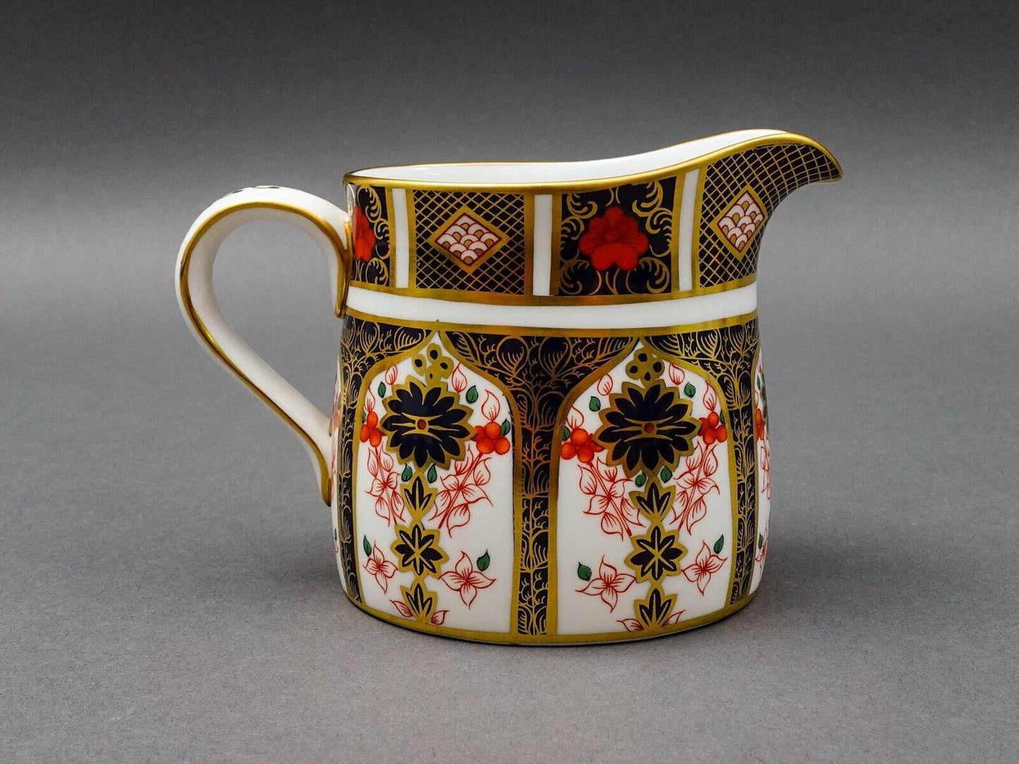 Royal Crown Derby England Old Imari 1128 Bone China Creamer Milk Jug