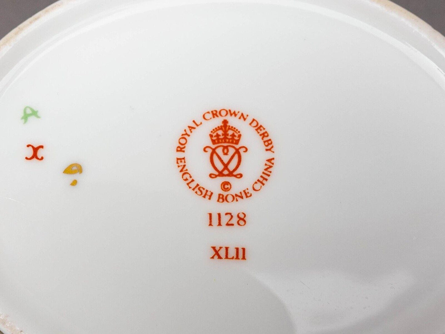 Royal Crown Derby England Old Imari 1128 Bone China Creamer Milk Jug