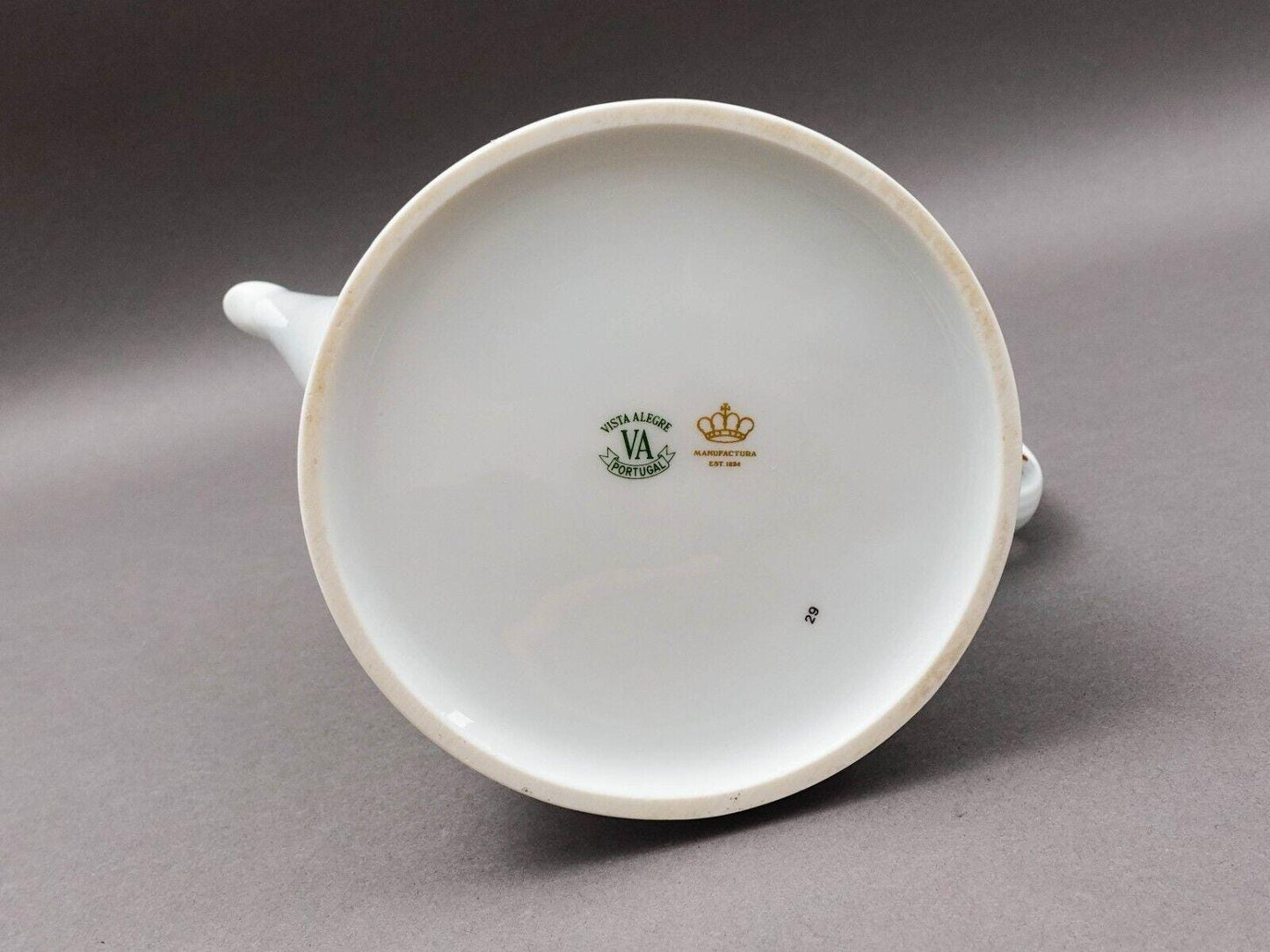 Vista Alegre Portugal Anne White & Gold Porcelain Lidded Coffee Tea Pot