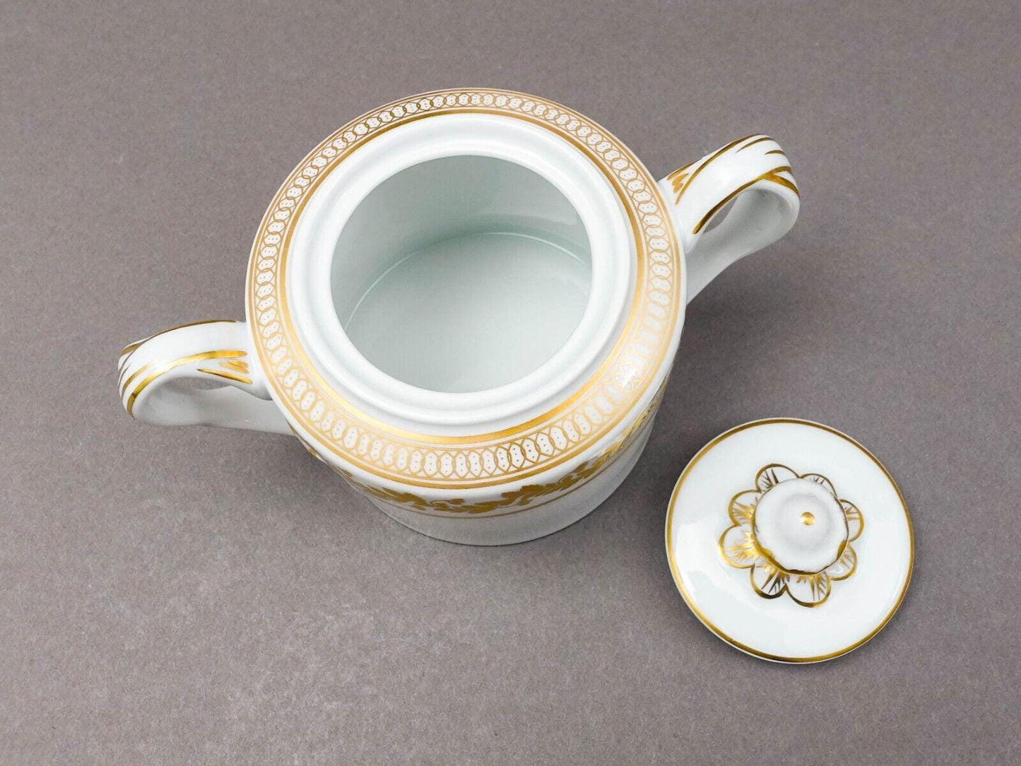 Vista Alegre Portugal Anna White & Gold Porcelain Lidded Sugar Bowl