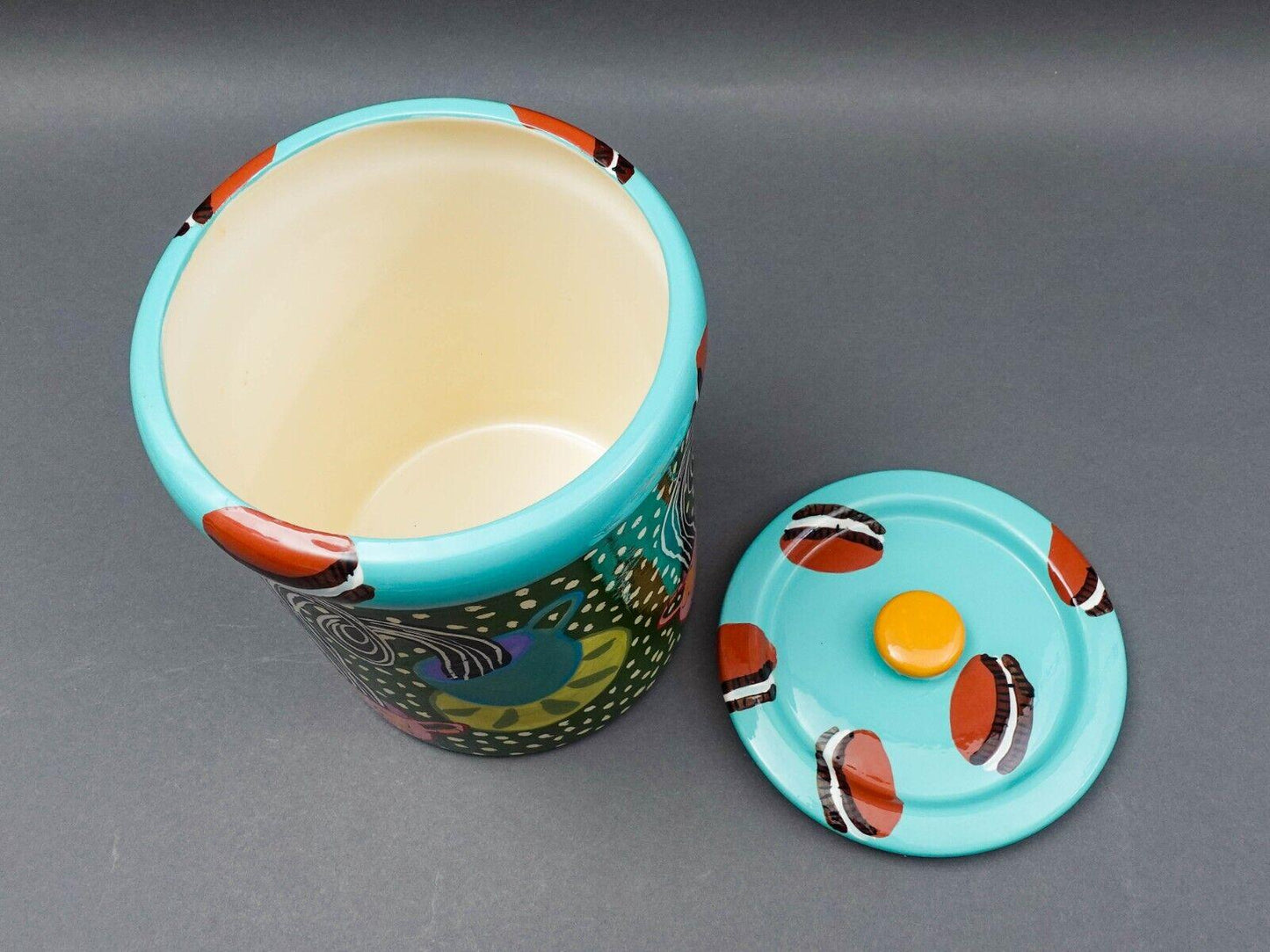 Droll Designs Large Oreo's Cups Saucers Ceramic Lidded Cookie Jar Canister 10.5"