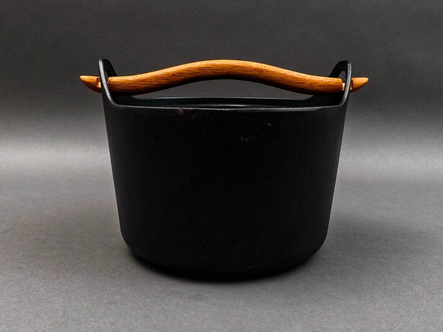 Iittala Finland Timo Sarpaneva Vintage Cast Iron Casserole Pot 1960 Design