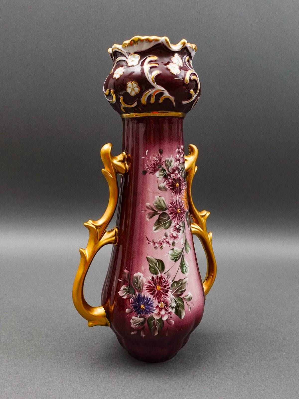 Richard Klemm Dresden Germany Antique Gold Gilt Floral Porcelain Mantle Vase