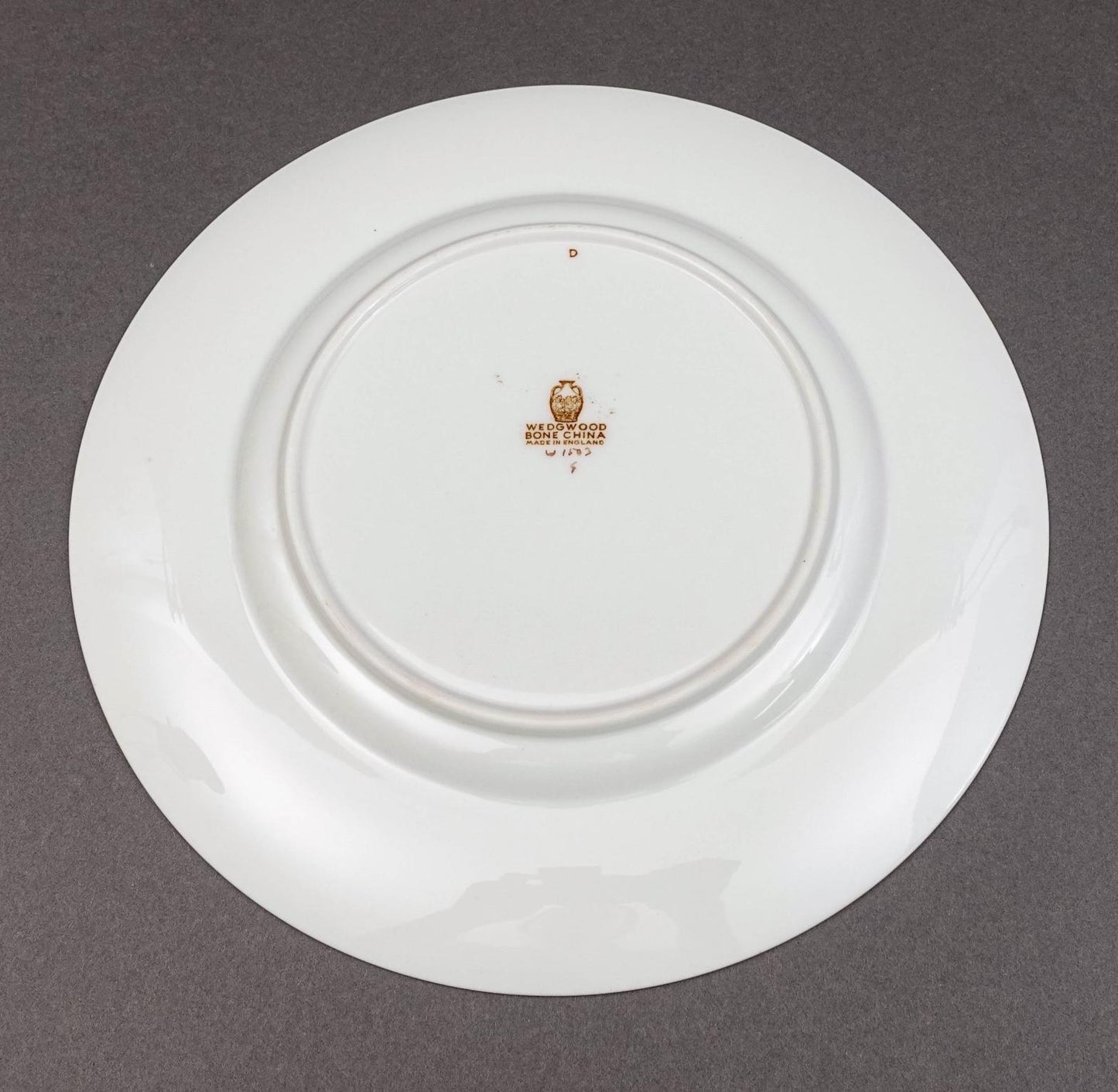 Wedgwood England Ulander Powder Turquoise 10 1/2" Dinner Plate Set Of 4