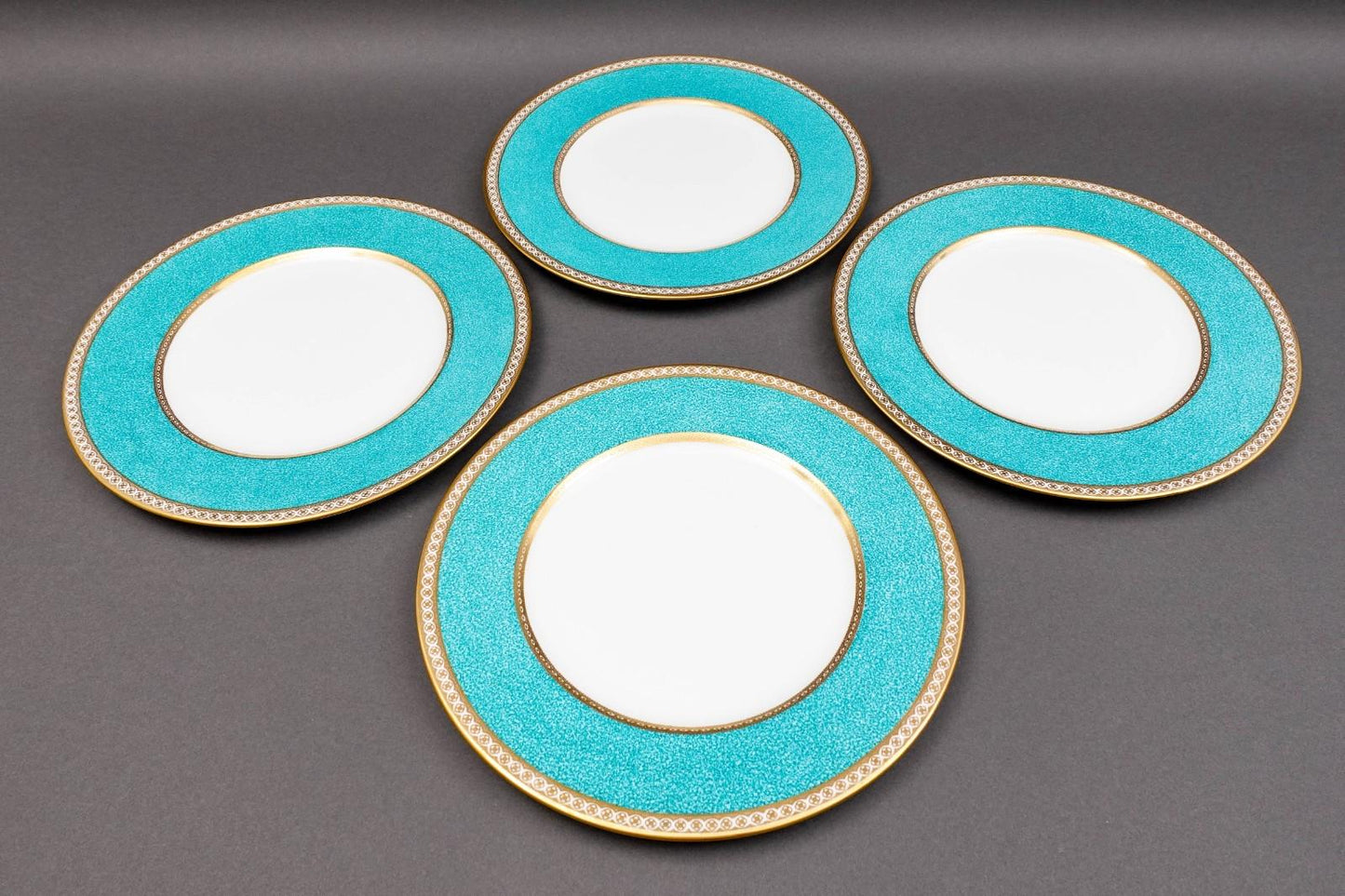 Wedgwood England Ulander Powder Turquoise 10 1/2" Dinner Plate Set Of 4