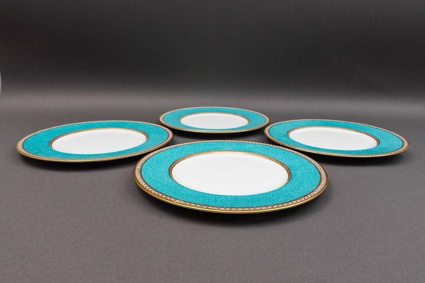 Wedgwood England Ulander Powder Turquoise 10 1/2" Dinner Plate Set Of 4