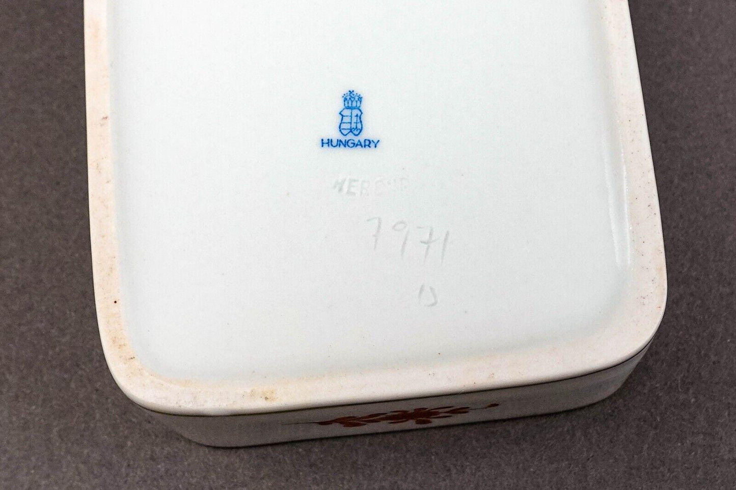 Herend Hungary Hand Painted Chinese Bouquet Rust Rectangular Trinket Jewelry Box