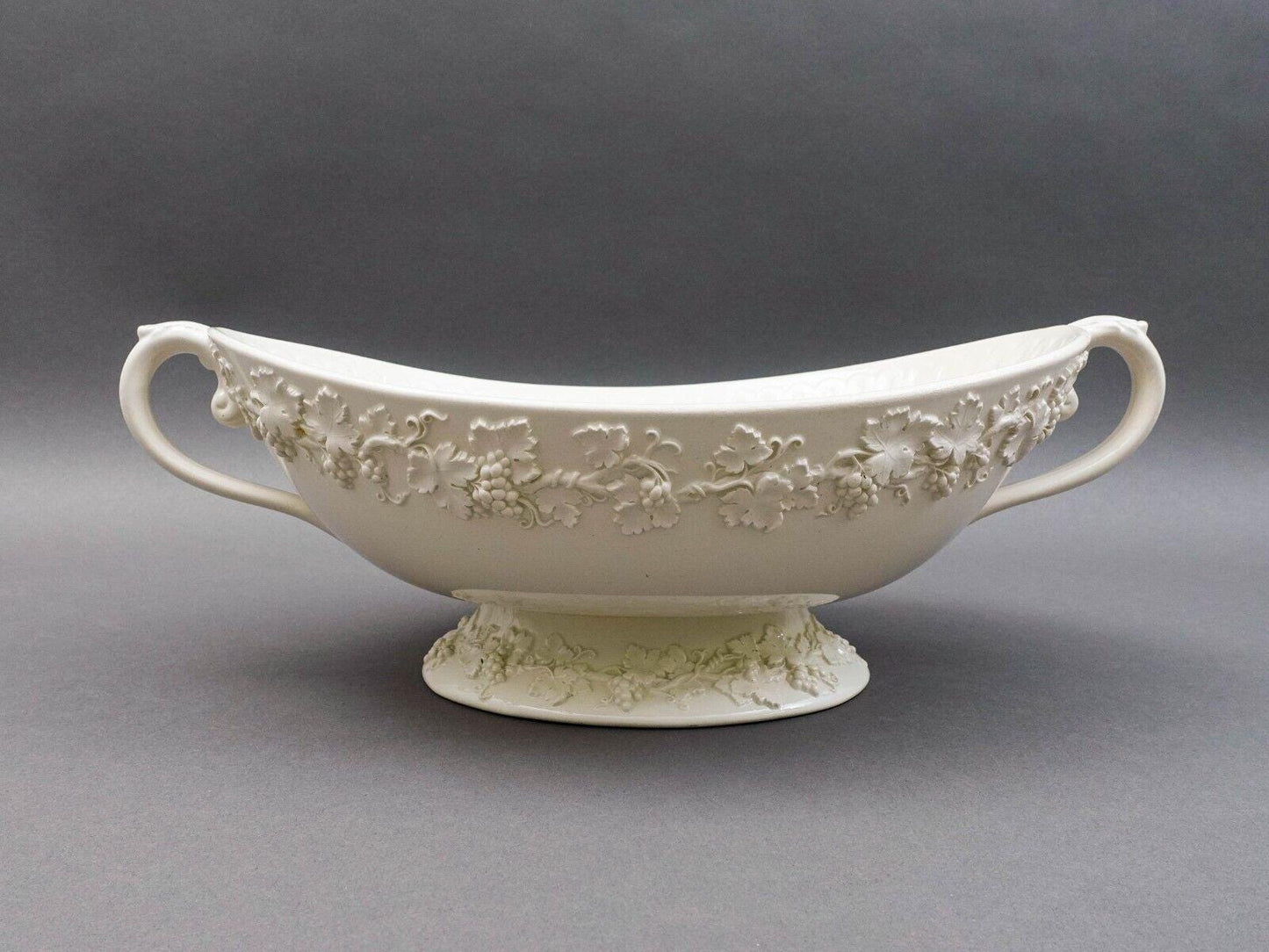 Wedgewood Embossed Queensware England Cream On Cream Large 17" Centerpiece Bowl