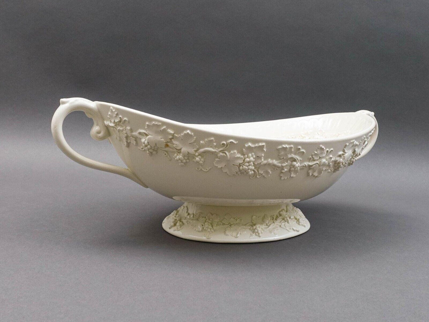 Wedgewood Embossed Queensware England Cream On Cream Large 17" Centerpiece Bowl