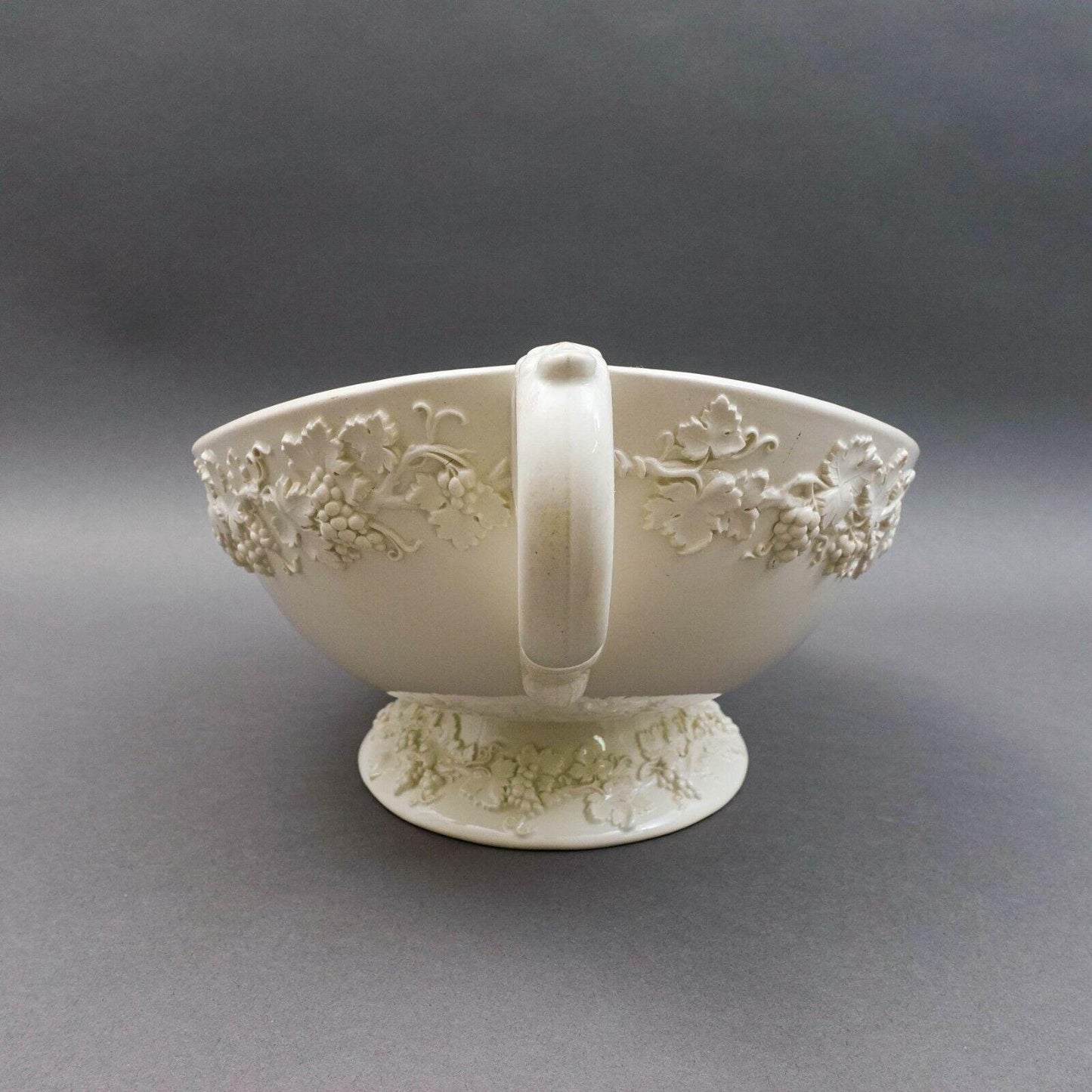 Wedgewood Embossed Queensware England Cream On Cream Large 17" Centerpiece Bowl