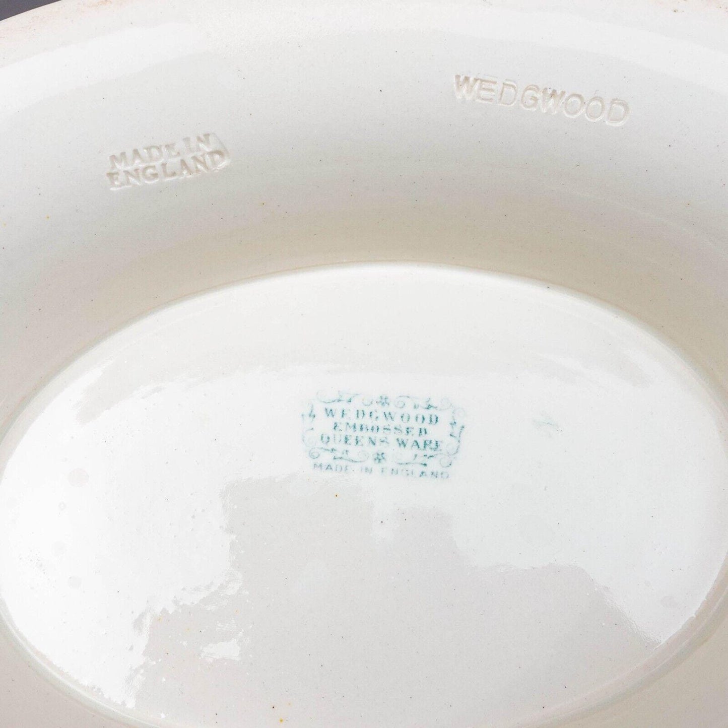 Wedgewood Embossed Queensware England Cream On Cream Large 17" Centerpiece Bowl