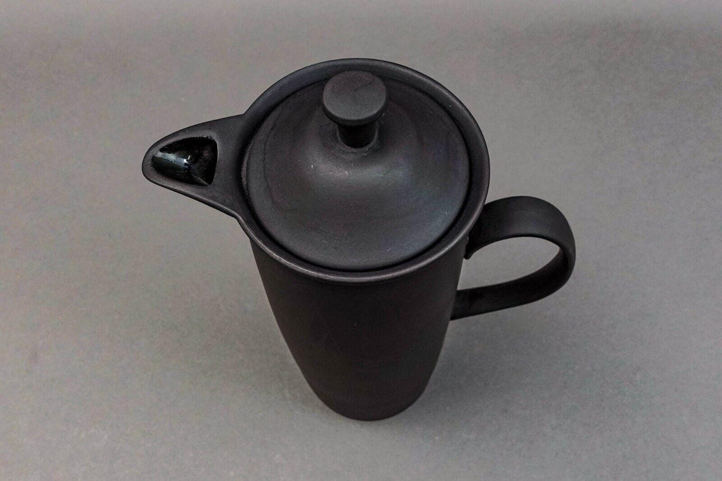Wedgwood England Robert Minkin Basalt Black Jasperware Chocolate Coffee Pot